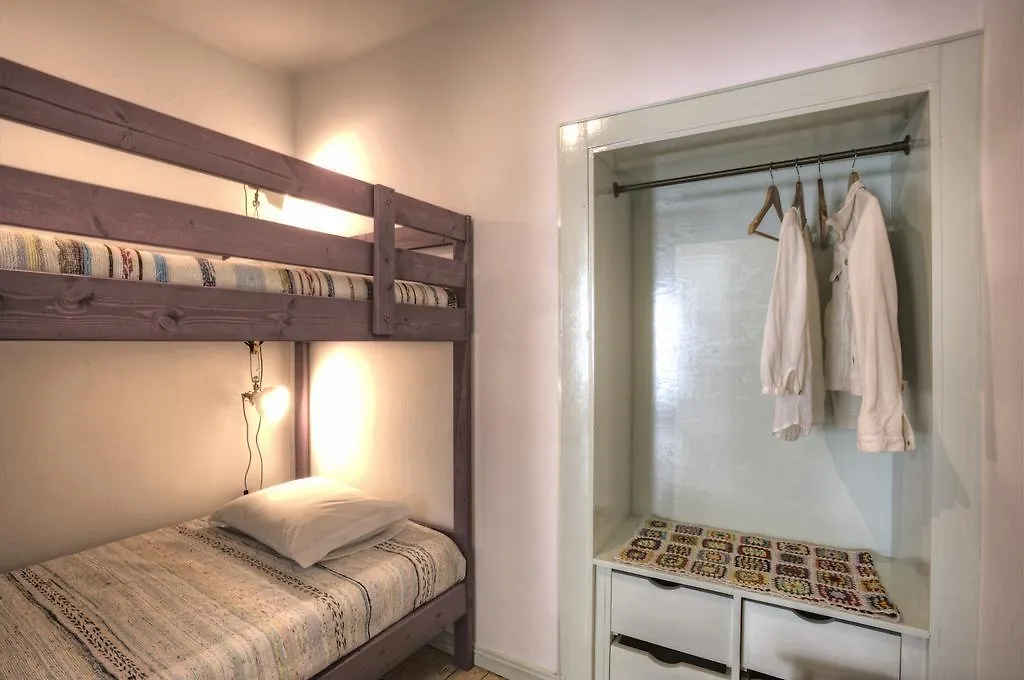 Stay Local In Alfama! Alice Central Home, Near River Lissabon