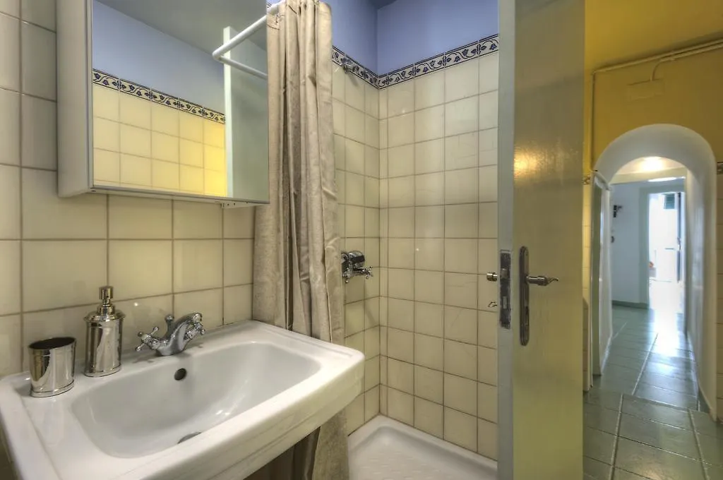 Stay Local In Alfama! Alice Central Home, Near River Lisboa